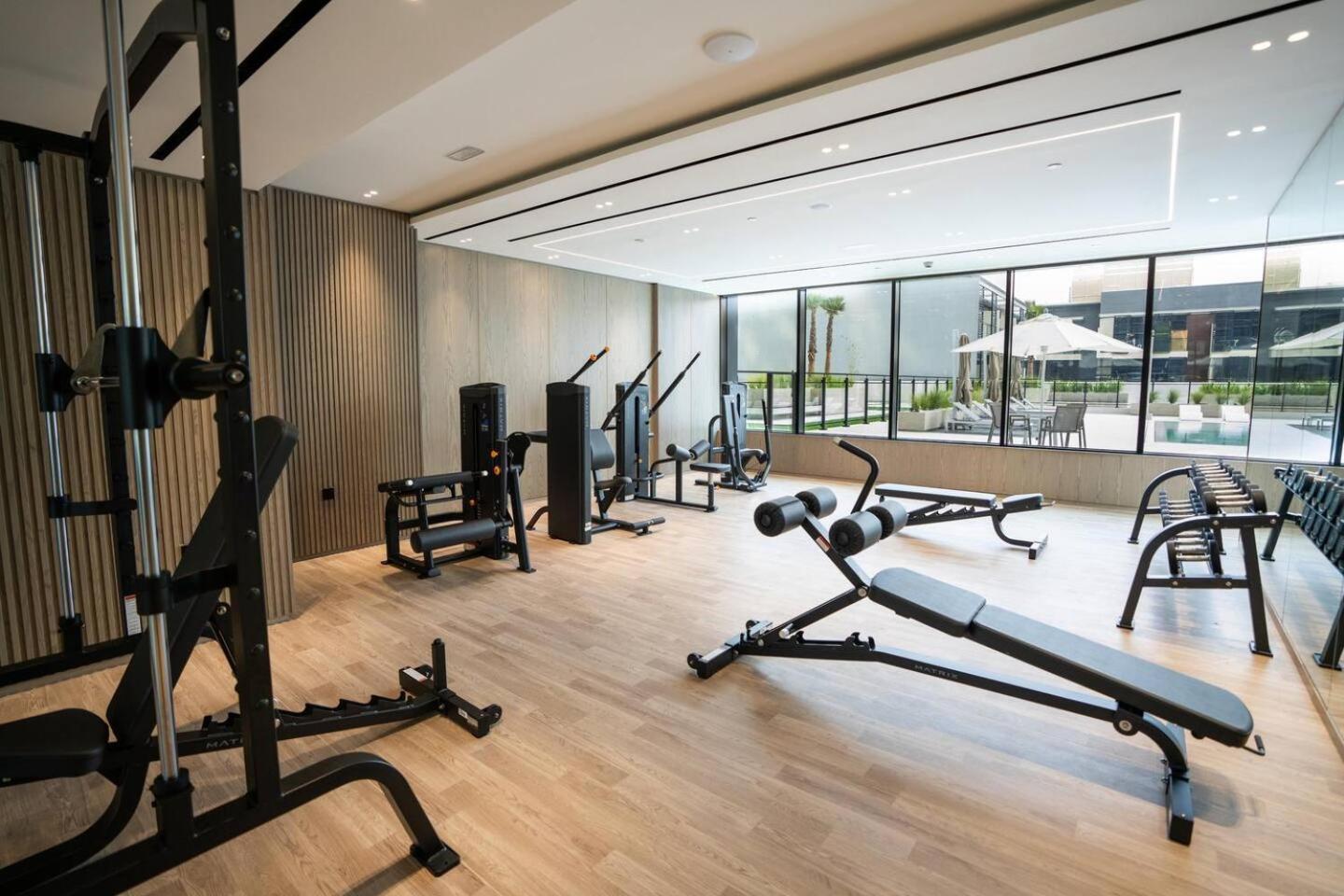 Stunning Brand New 1 Bedroom *