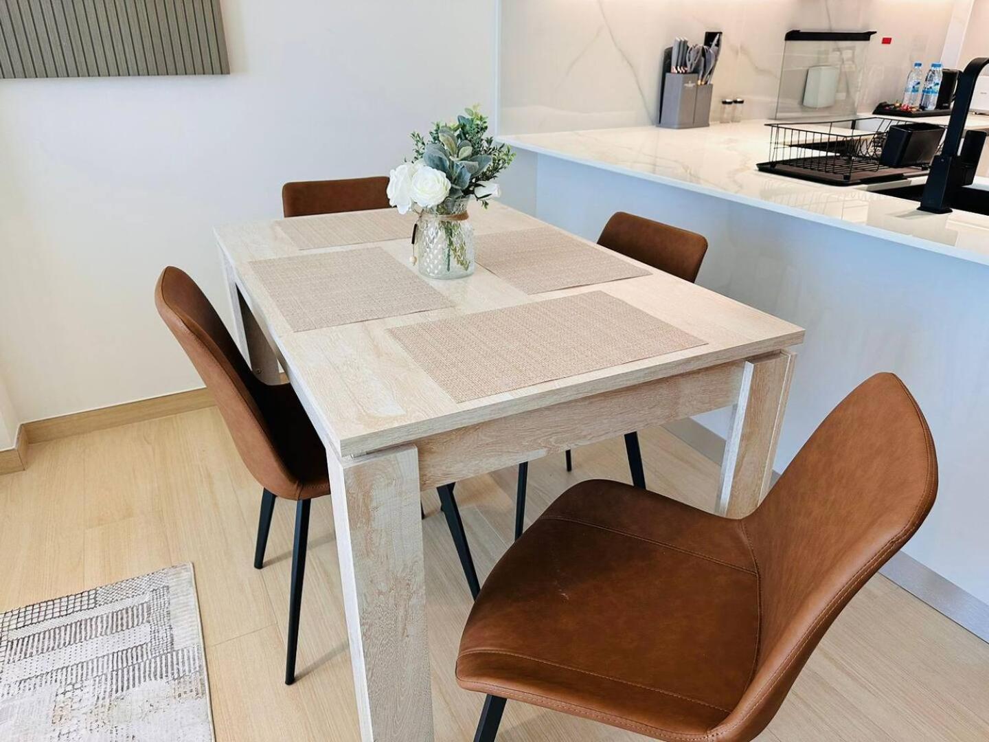 Apartment Stunning Brand New 1 Bedroom